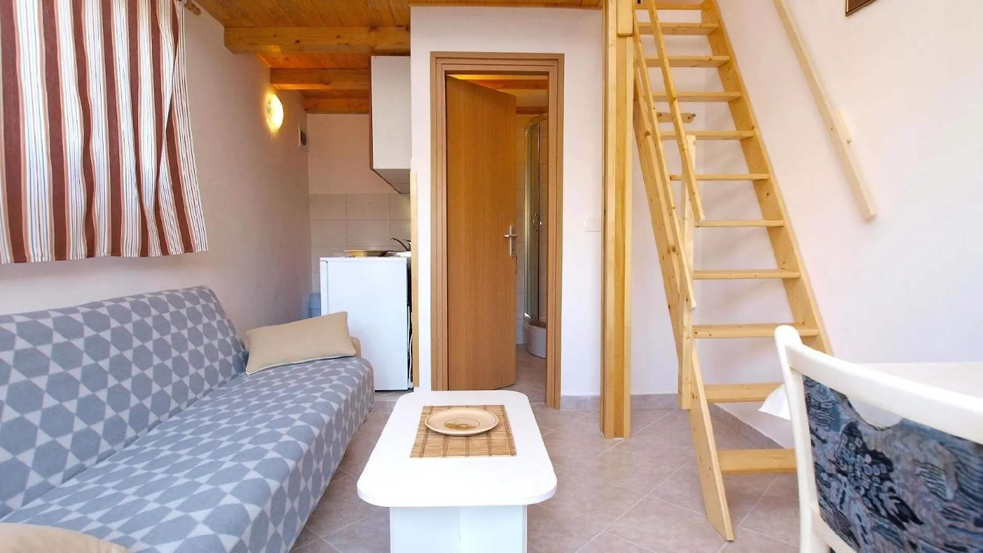 Ferienwohnung Fuer 3 Personen Ca 22 Qm In Pula-Fondole, Istrien Istrische Riviera Stinjan